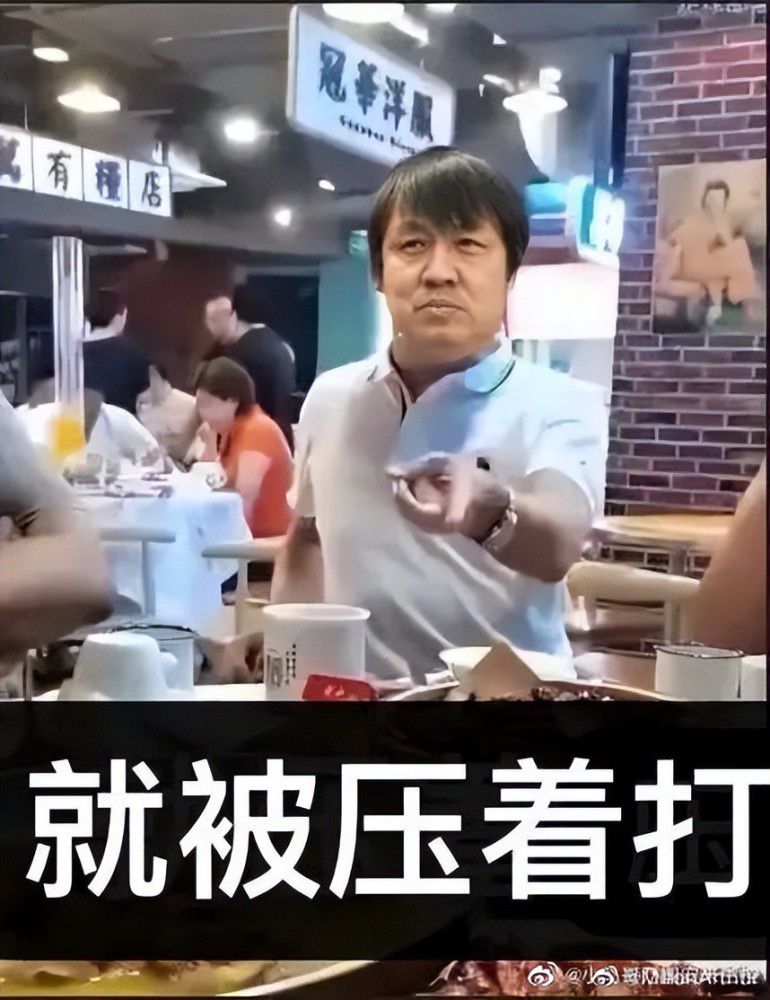 对于饰演李大钊的李晨，他在十年前拍摄《建党伟业》时饰演李大钊的学生张国焘，当时就阅读了大量的史料，如今再次拍摄建党题材，他和编导事先讨论剧作时，对李大钊的人物历史如数家珍，当年的积累，十年后的重温，造就了如今形神兼备的;李晨版李大钊